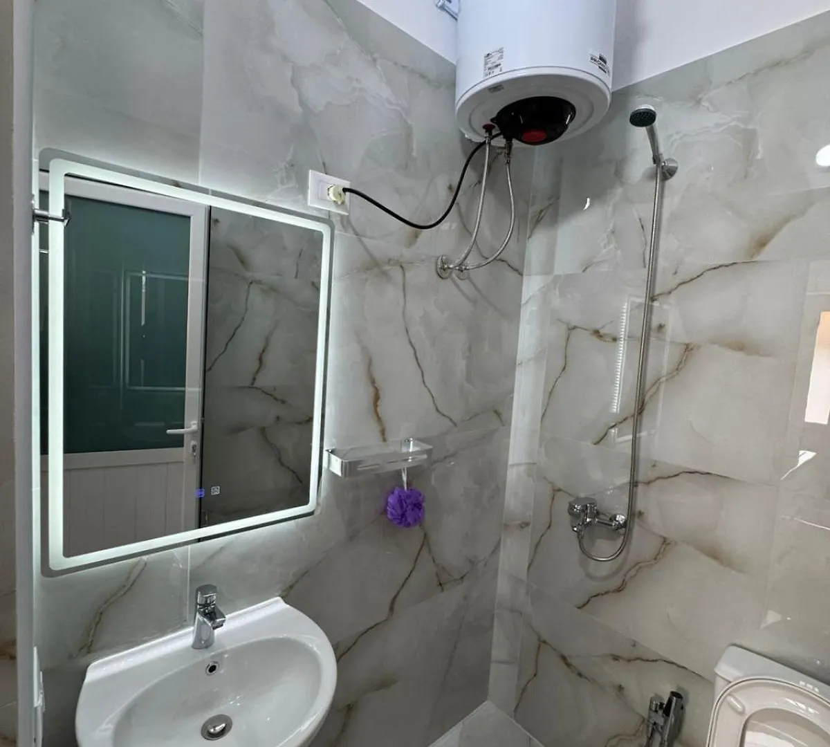 Konukevi Casa Del Mare- Plazhi I Vjeter Otel Avlonya